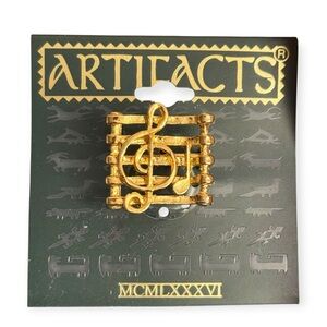 JJ ARTIFACTS 1986 Gold Tone Treble Clef Music Staff Brooch Pin New‎